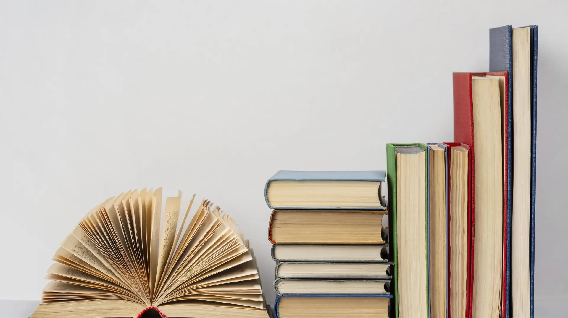 Український інститут книги створив добірку книг українських військових