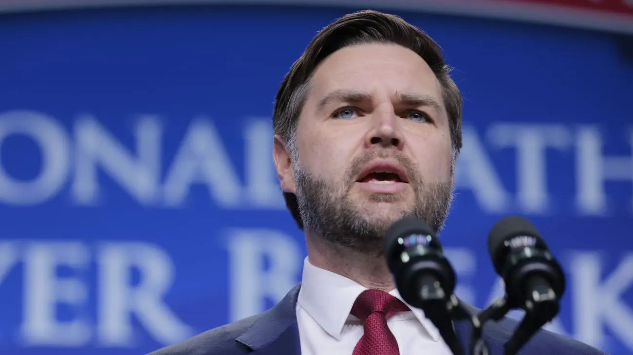 Венс розкритикував статтю Politico про некомпетентність Віткоффа