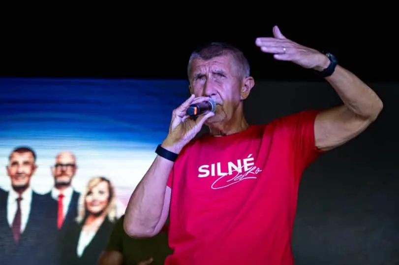Фаворит виборів у Чехії Бабіш виключає скасування заборони на російські медіа