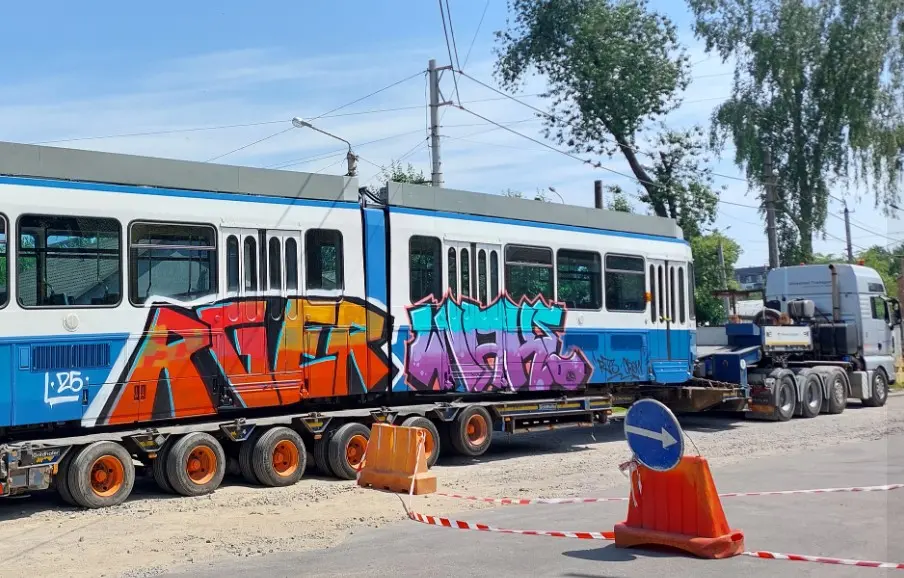 До Вінниці прибув черговий швейцарський трамвай «Tram2000»