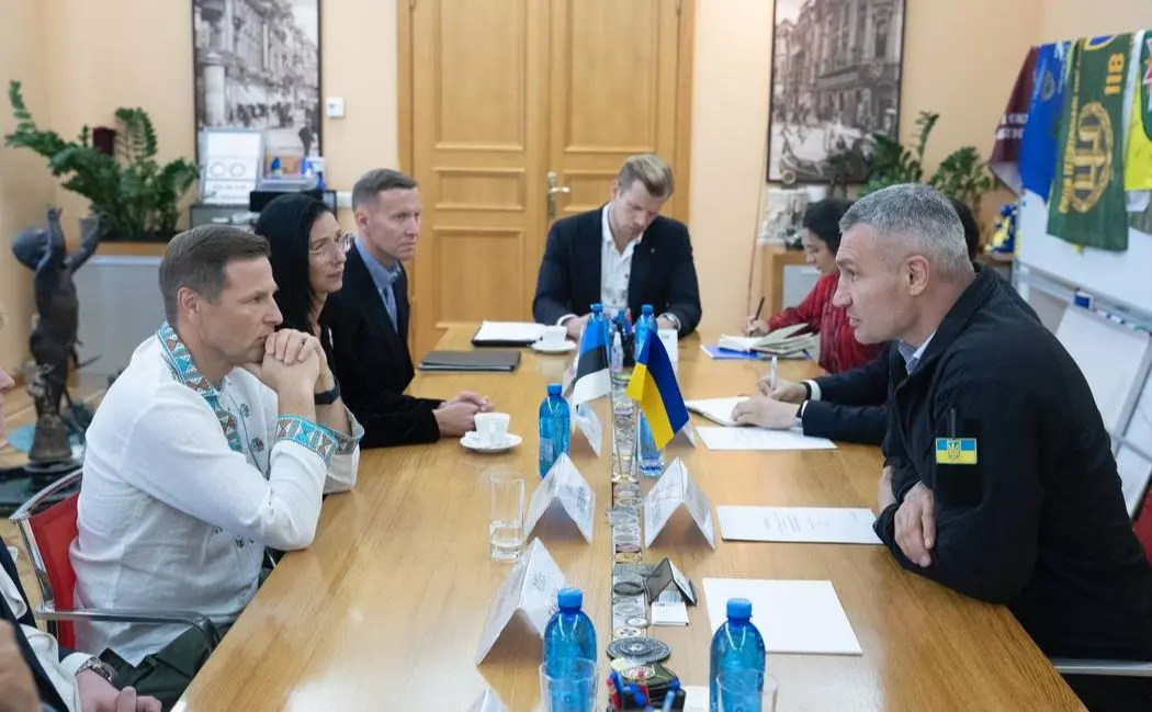 Кличко зустрівся з міністром оборони Естонії: обговорили відбудову столиці та підтримку ЗСУ