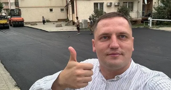 Депутат із Закарпаття Віталій Глагола задекларував з дружиною ще понад 100 тис. доларів готівки