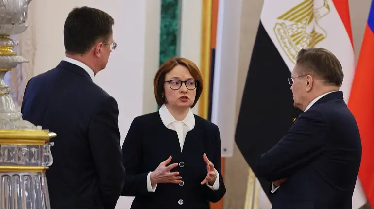 Після тиску: Центробанк Росії знизив ключову ставку уперше з вересня 2022 року
