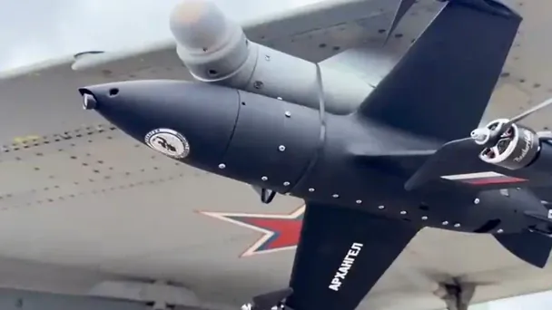 Росія представила дивний "експеримент": дрон на МіГ-29