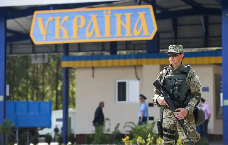 Кримінальна відповідальність: чи може загрожувати чоловікам, які виїхали