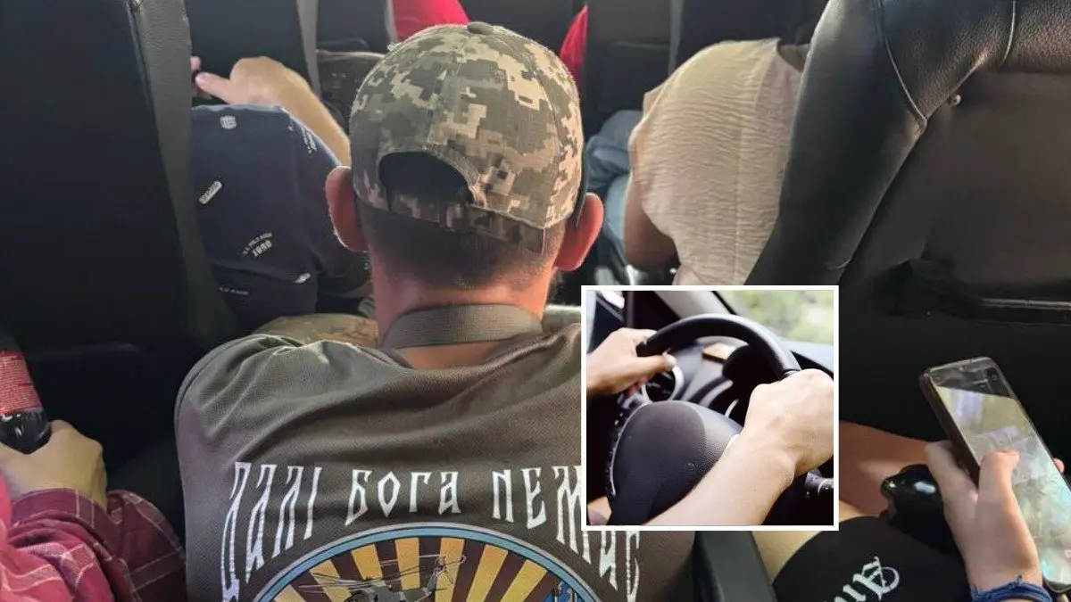 Автобусний скандал: військового змусили пересісти на підлогу