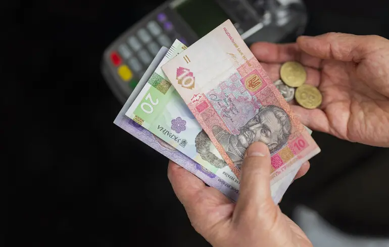 Україна розпочала програму зимових виплат для жителів біля фронту