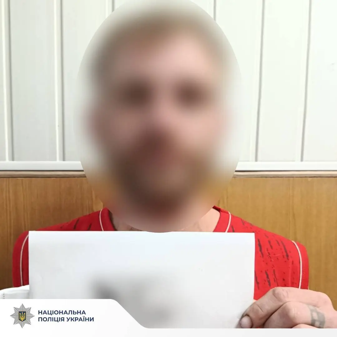 Заліз у вікно, забрав гроші та інструменти: у крадіжці підозрюють рецидивіста
