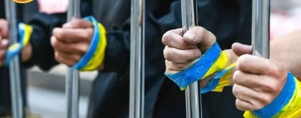 «Слава Росії»: у ГУР розкрили подробиці про страшне фото звільненого українського військовополоненого зі шрамом на животі (чутливе фото)