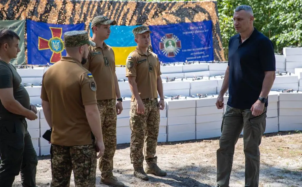 Ще дві тисячі 300 БпЛА різних типів отримали бійці Нацгвардії України, — Віталій Кличко