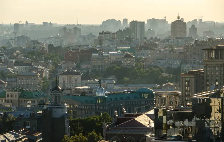 Росіяни масово атакували дронами Харків та Суми