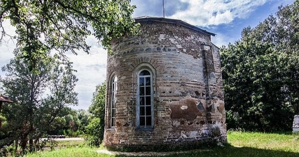 Через війну на Чернігівщині руйнується церква Мономаха XI століття