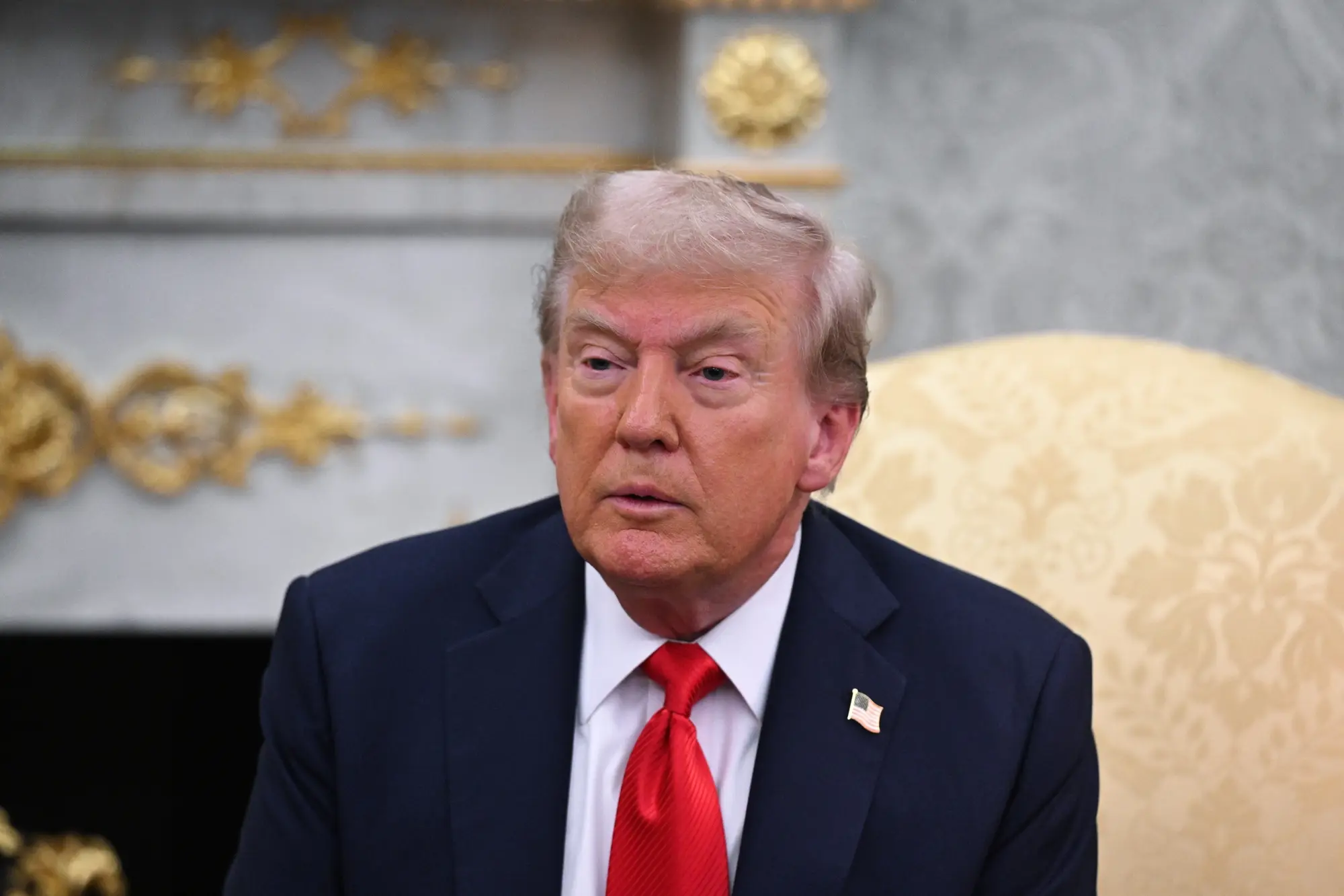 Трамп заявил, что Зеленский и Путин "не готовы", но "что-то случится"
