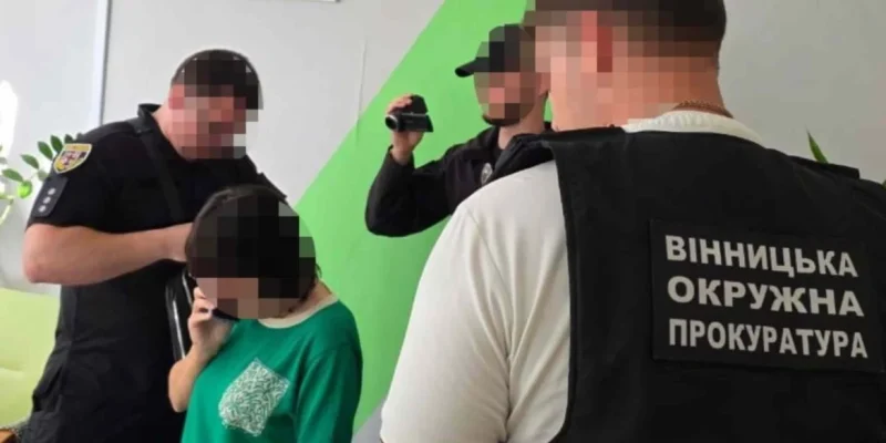 Посадовцю повідомили про підозру через службову недбалість на 1,4 млн