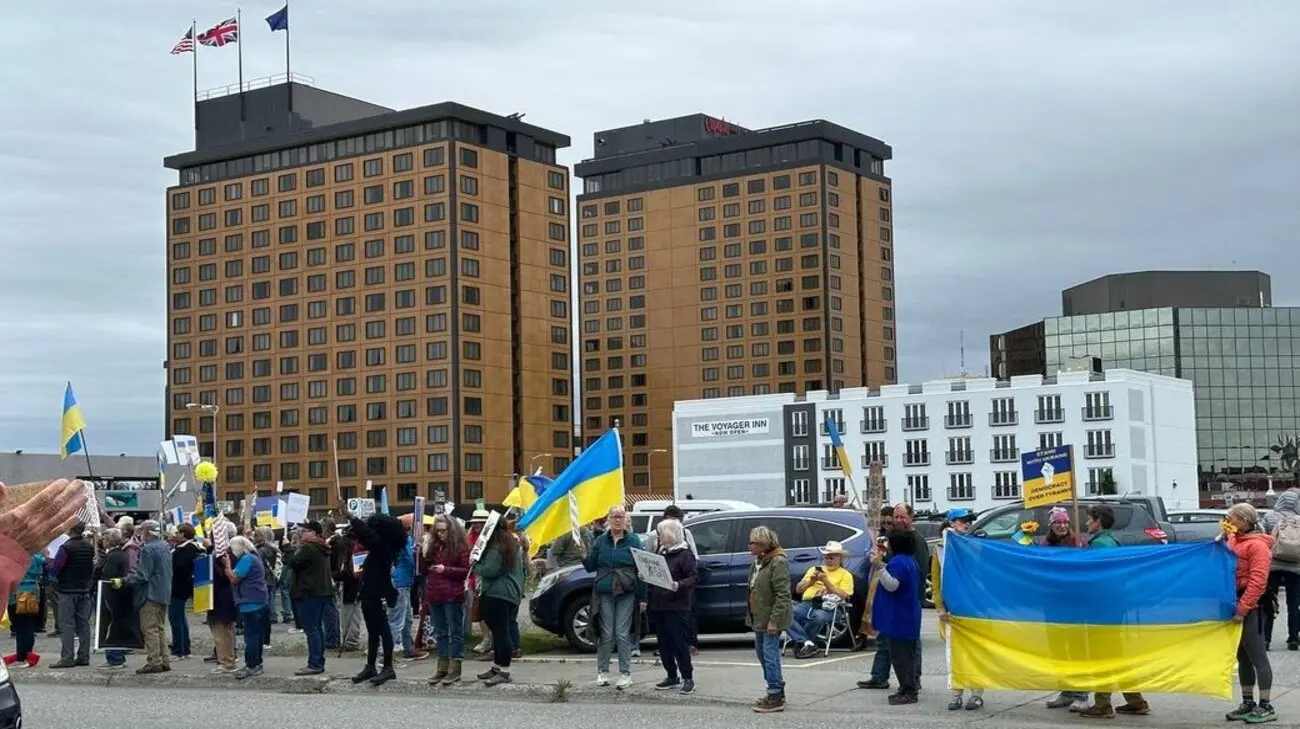 Мітинги на підтримку України під час зустрічі Трампа та Путіна в