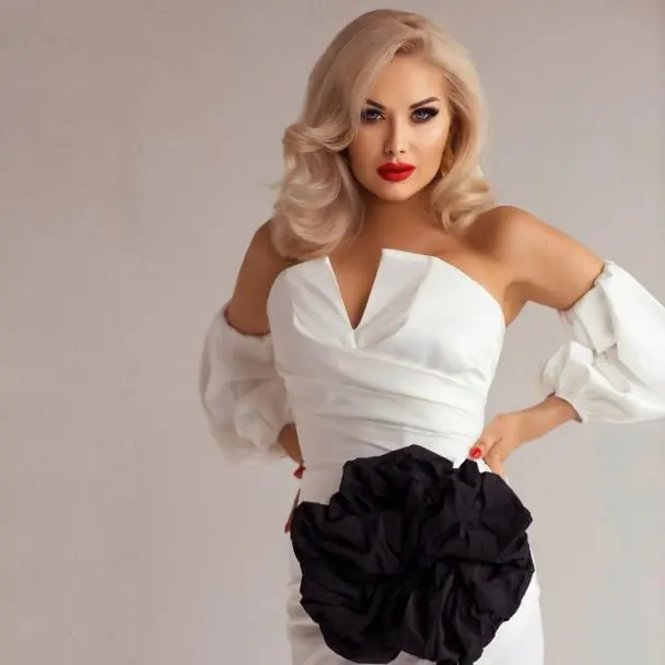 Катерина Бужинська розсекретила професію старшої доньки від ексчоловіка та де вона живе