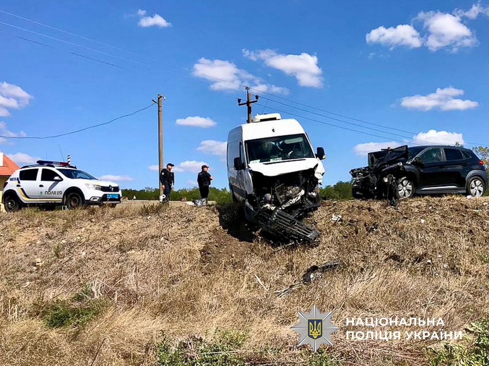 На Одещині зіткнулися легковик та вантажівка: постраждали чотири людини