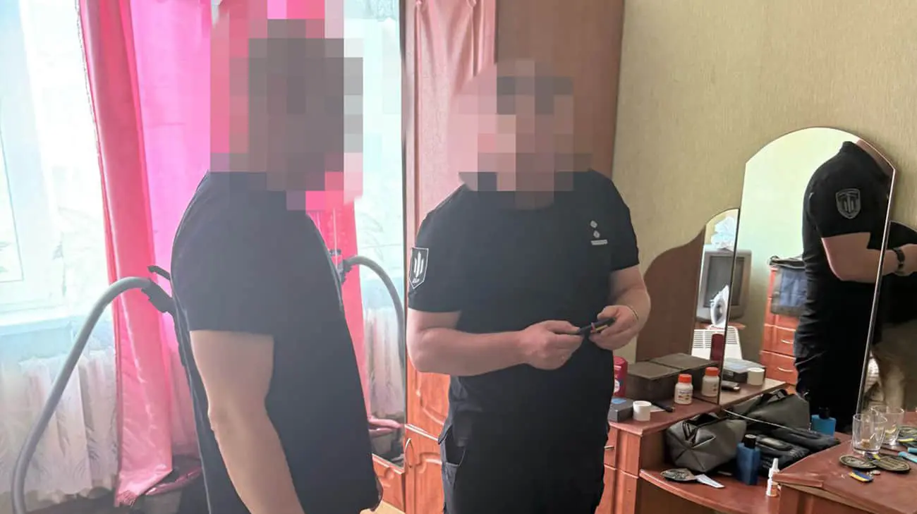 На Чернігівщині військовий посадовець "возив" деревину на фронт, не полишаючи свого району