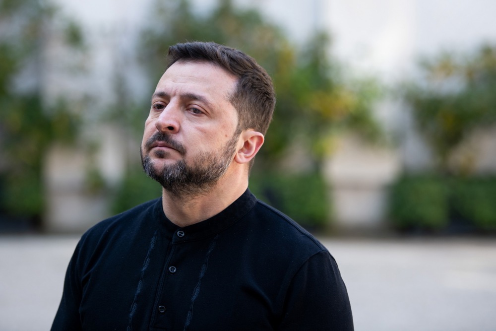 "Сделают участие токсичным". Зеленский объявил новые санкции против теневого флота РФ