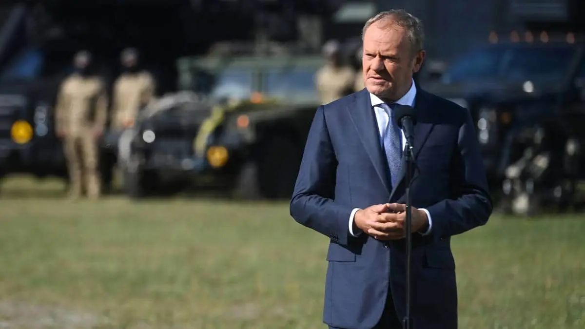 Туск заявив про вирішальну фазу у війні РФ проти України