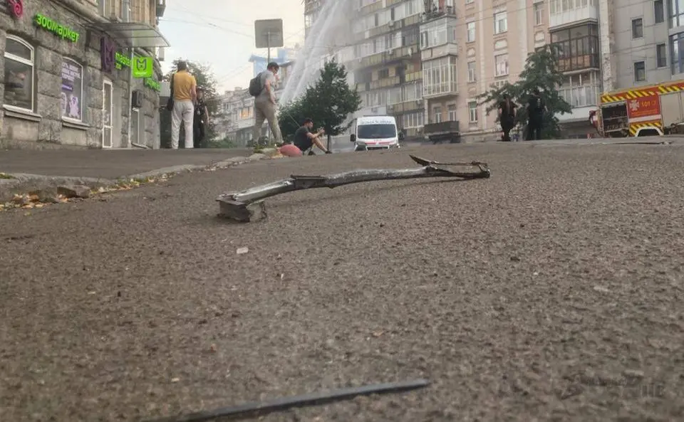 Масований обстріл Києва: у місті перекрили рух низкою вулиць