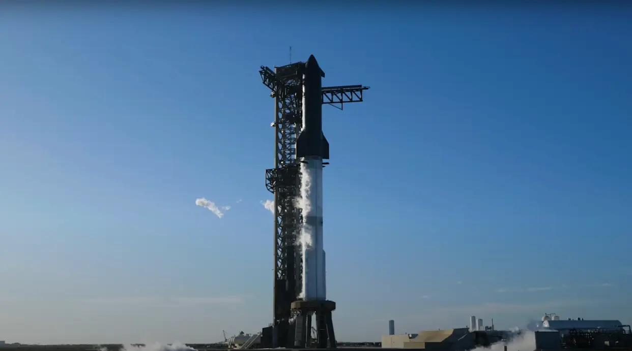 Starship готується до 10-го випробувального польоту