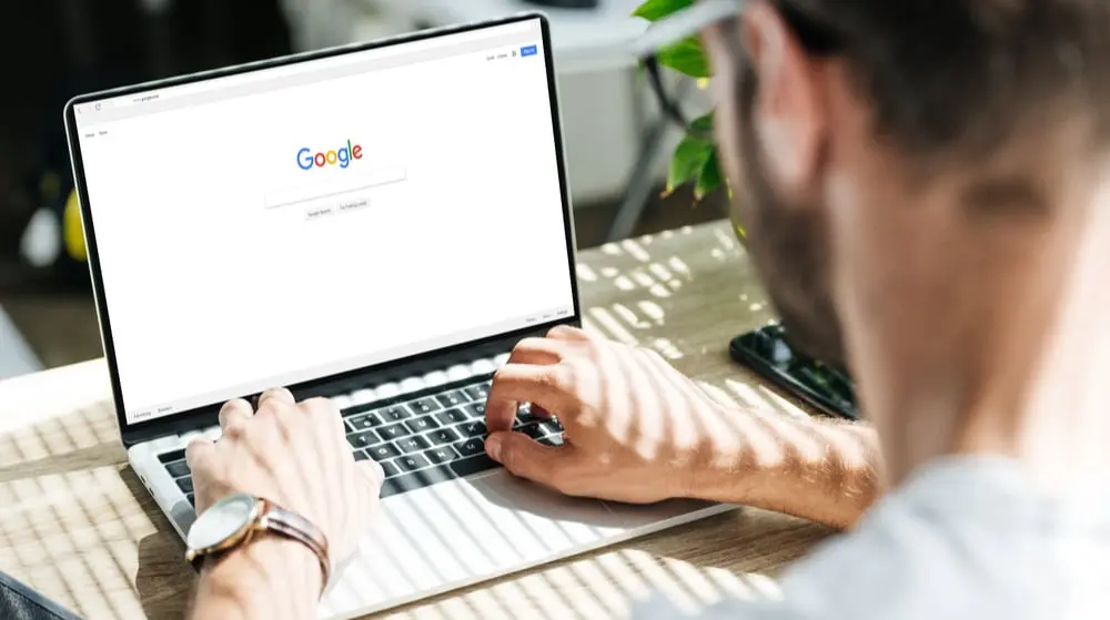 Google впроваджує перевірку віку у Пошук з використанням ШІ