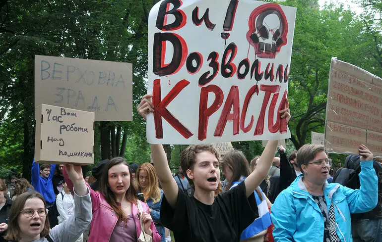 ЄС не зможе списувати на війну внутрішньополітичні проблеми України – експерт