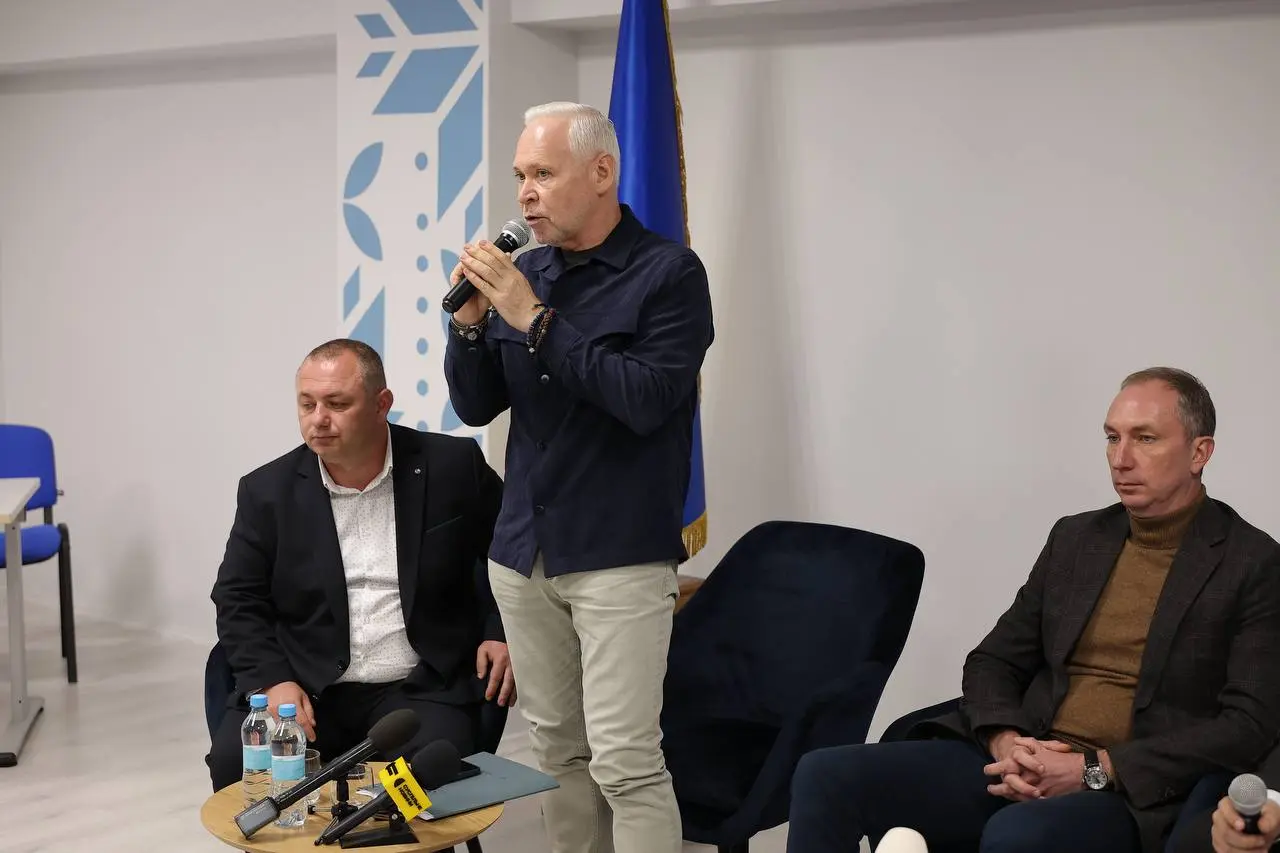 Мер Харкова Терехов у Сумах: навіщо поїхав та з ким говорив (фото)