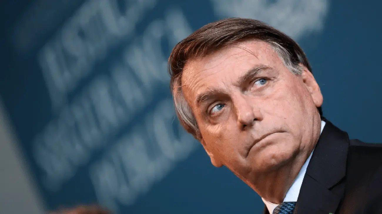 Експрезидента Бразилії Болсонару засудили до 27 років ув'язнення
