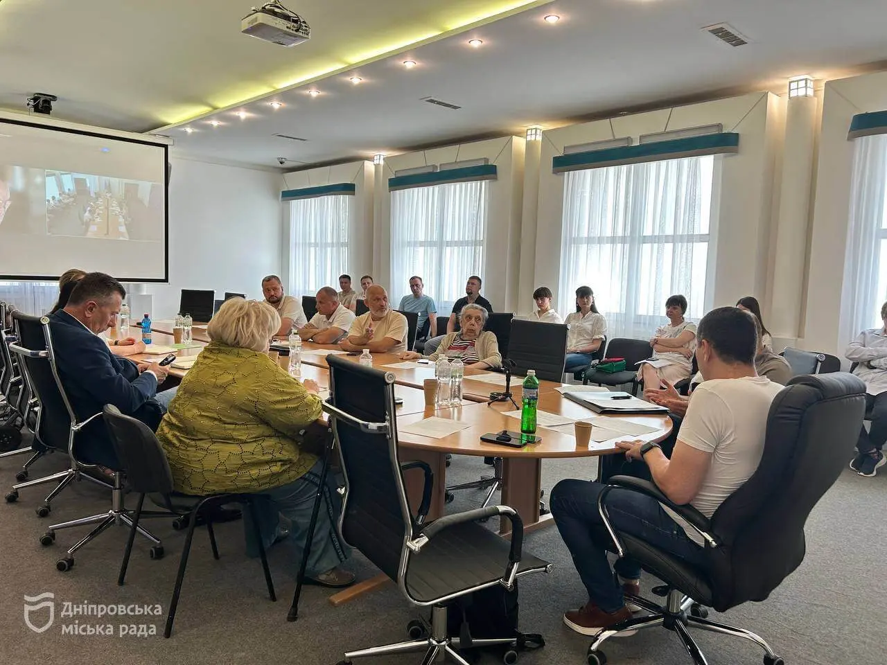 У центрі Дніпра 60 об’єктів увійдуть до першого безбар’єрного маршруту: рішення Ради безбар’єрності