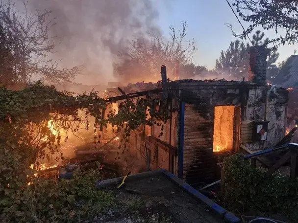 Дніпропетровщина у вогні: росіяни вгатили ракетами та дронами