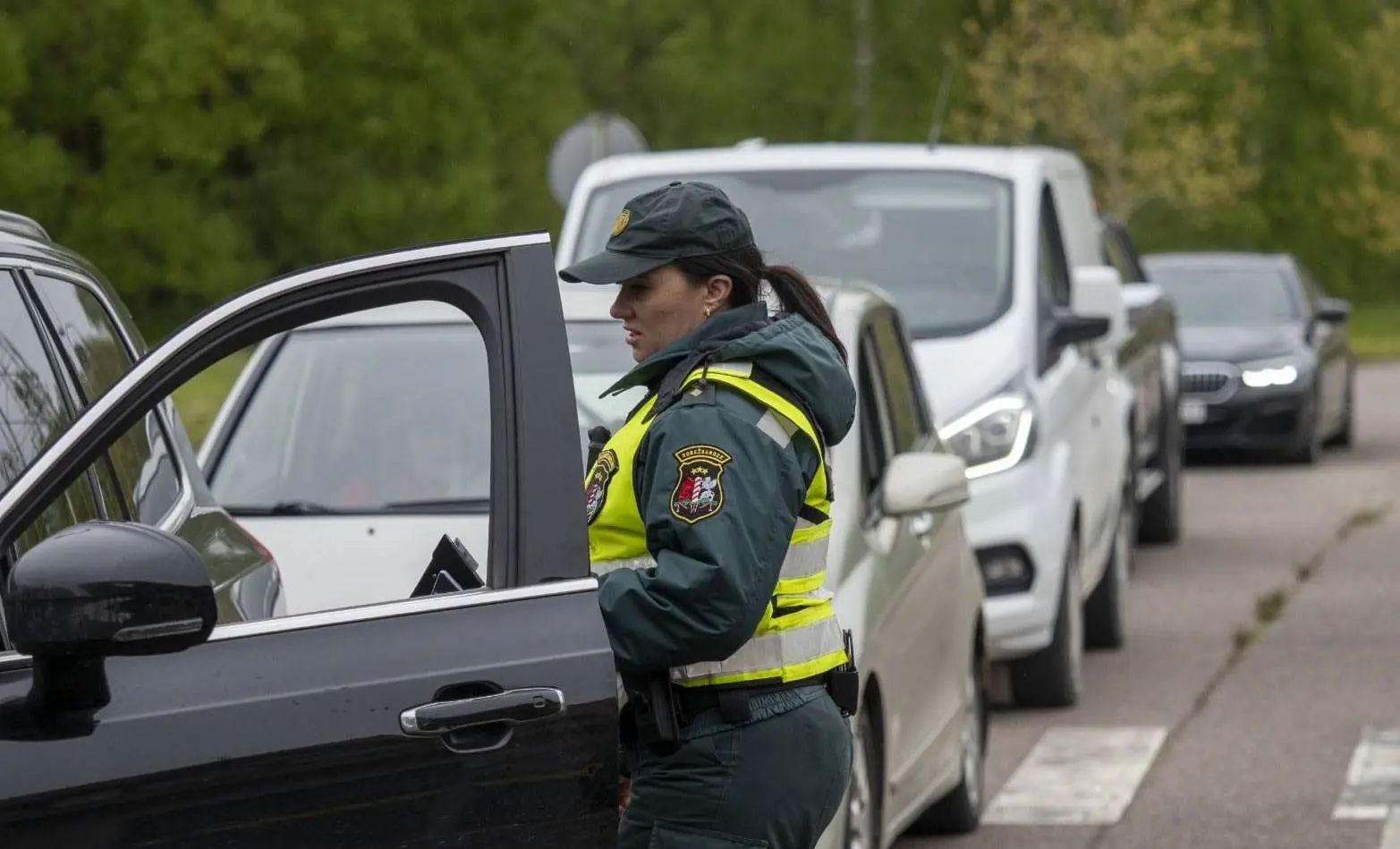 В Латвии госслужащим запретили поездки в Россию и Беларусь. Сейм поддержал закон