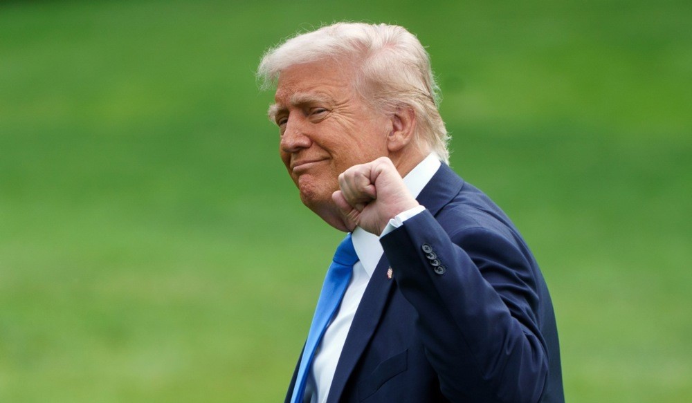 Трамп: Российские танки были бы в Киеве за четыре часа, но застряли в грязи