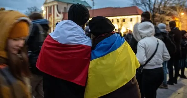 Більшість українських біженців у Польщі не повернуться додому після війни