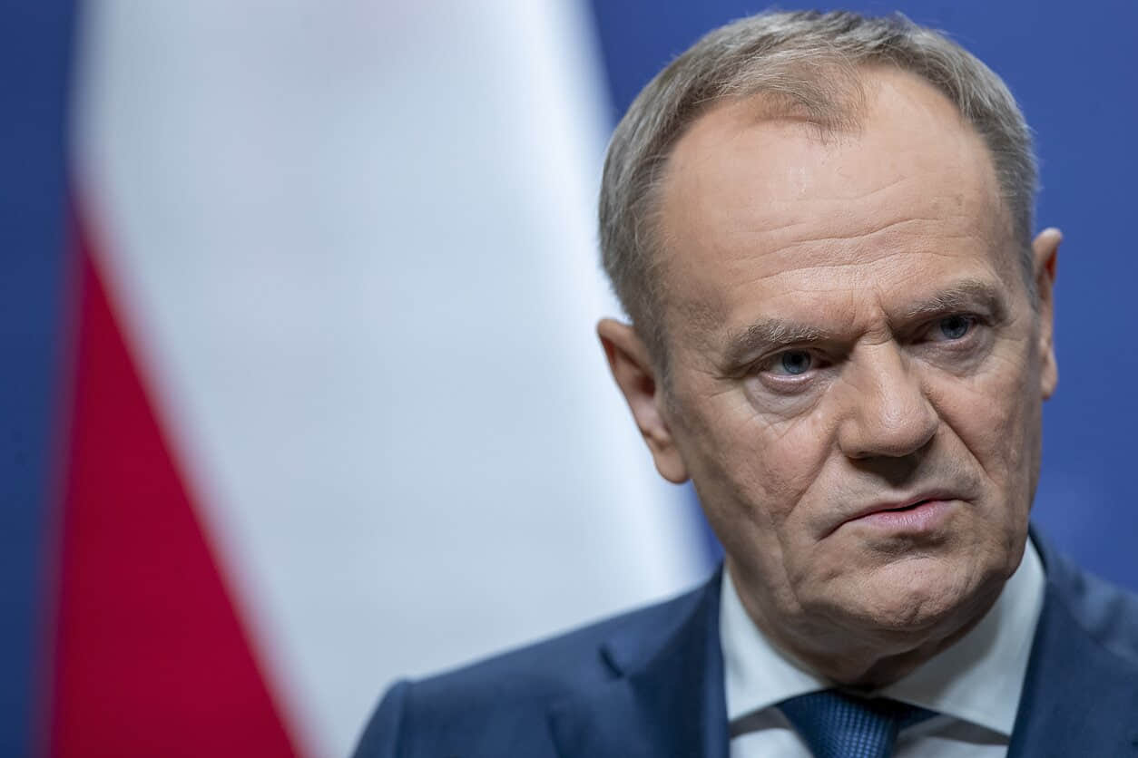Туск відреагував на слова Келлога щодо розміщення польських сил в Україні