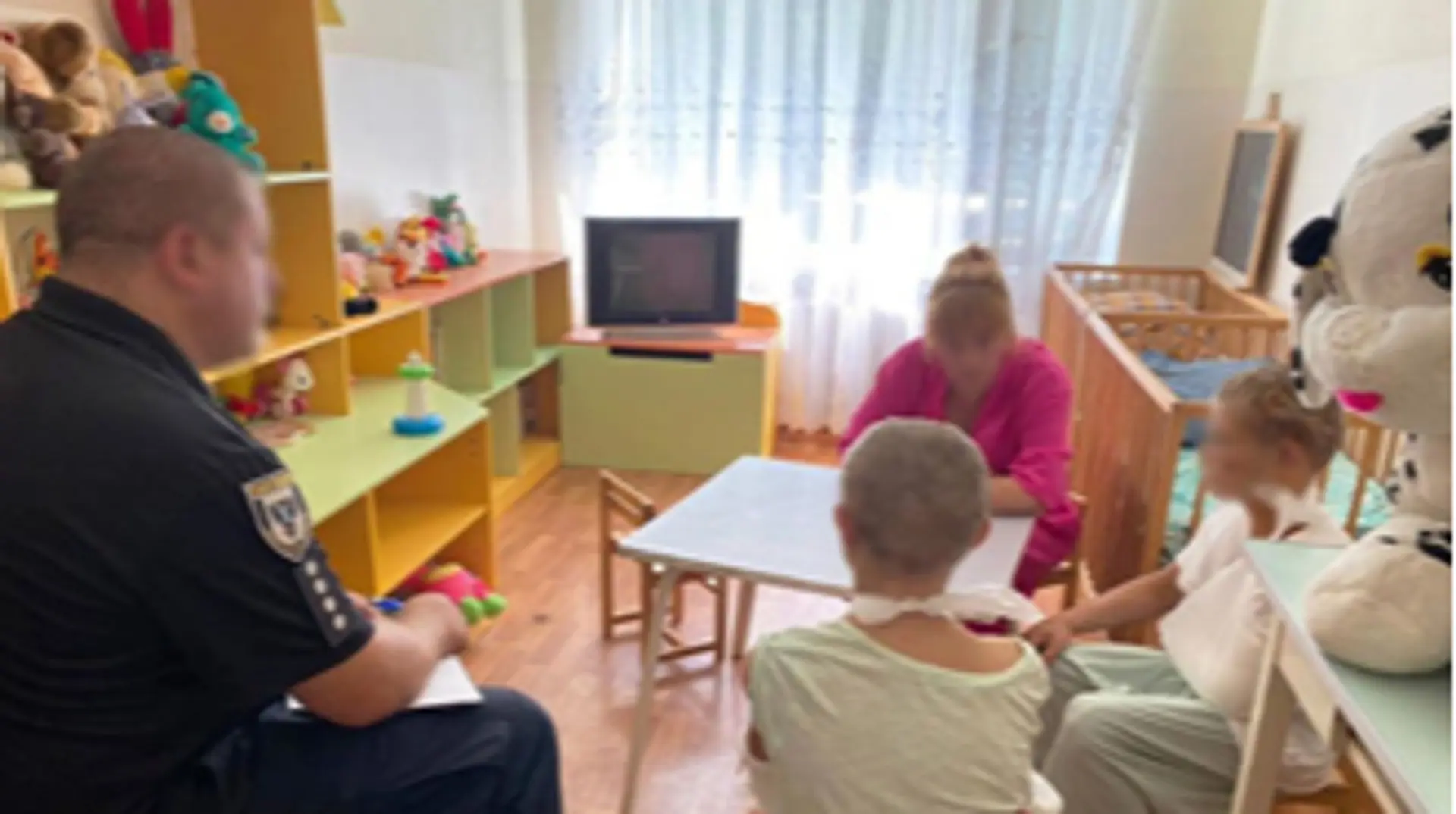 На Чернігівщині засудили чоловіка, який упродовж 5 днів катував дітей своєї співмешканки
