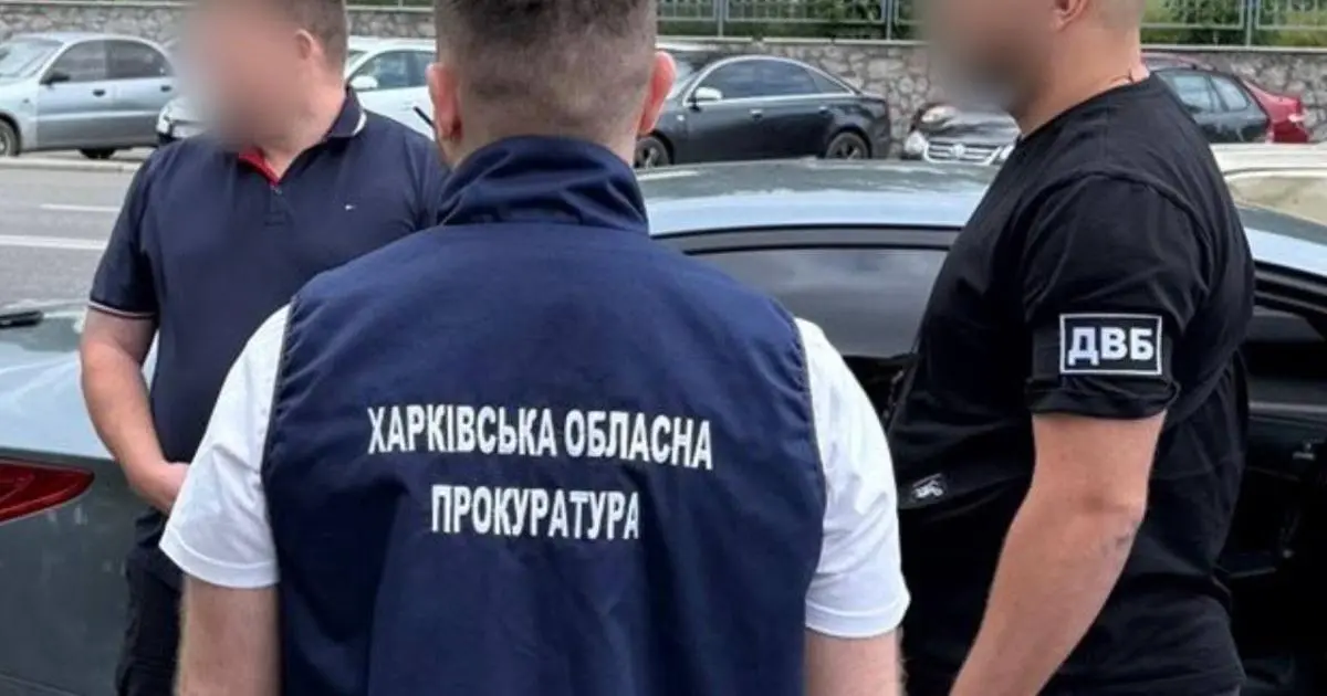 У Харкові затримали інструктора, який продає водійські права