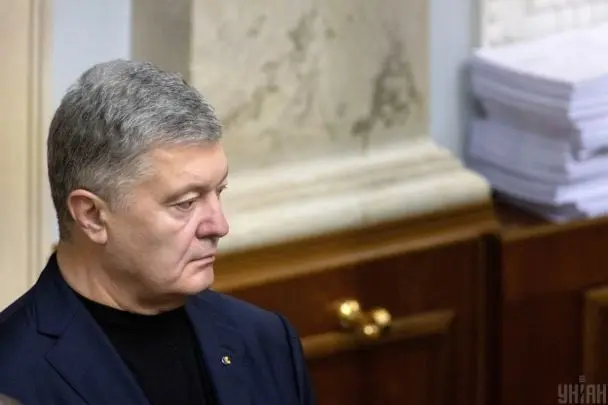 Цукерки «Roshen» Порошенка знову продаються в росії: військові вимагають перевірки схеми бізнесу олігарха