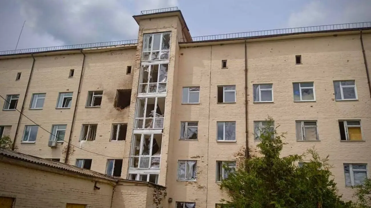 РФ вп’яте атакувала Семенівську лікарню на Чернігівщині