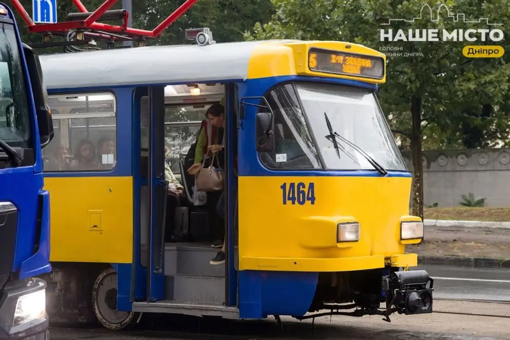 У Дніпрі 22 вересня діятимуть зміни в роботі громадського транспорту