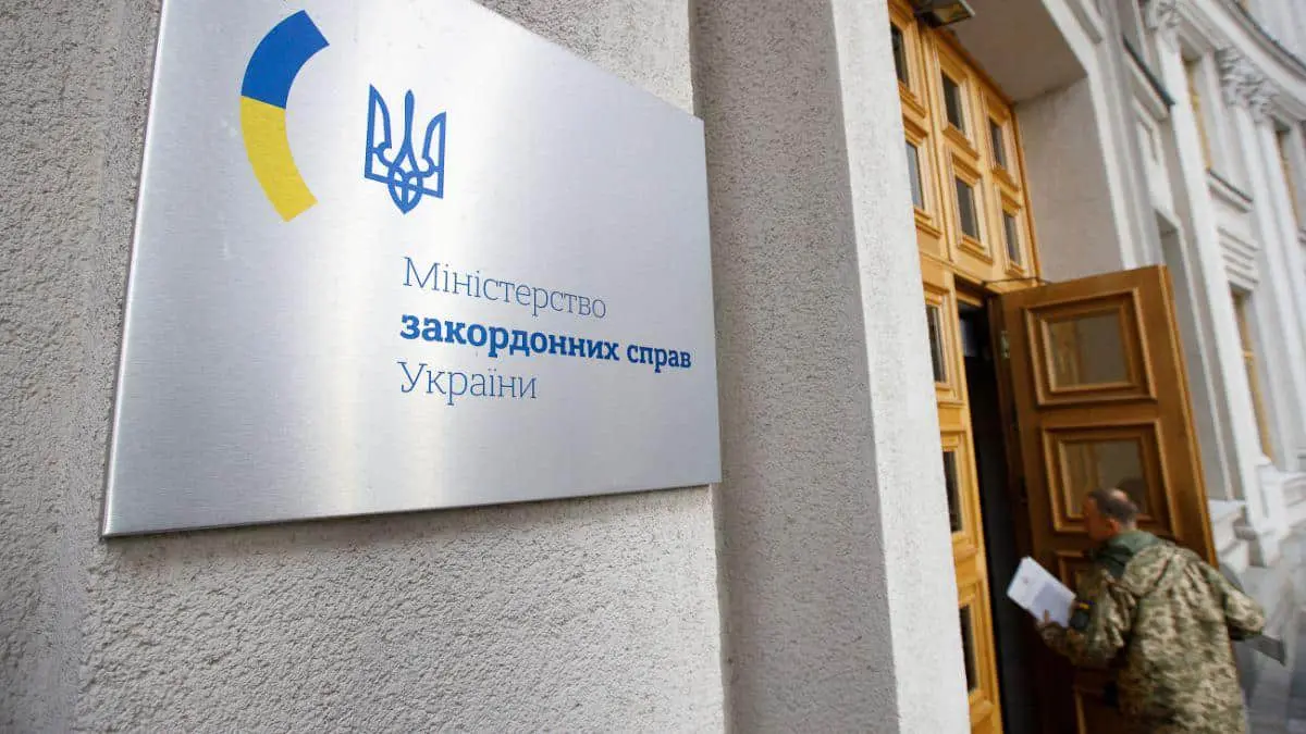 МЗС закликає посилити тиск на РФ і допомогти з ППО після масованого обстрілу
