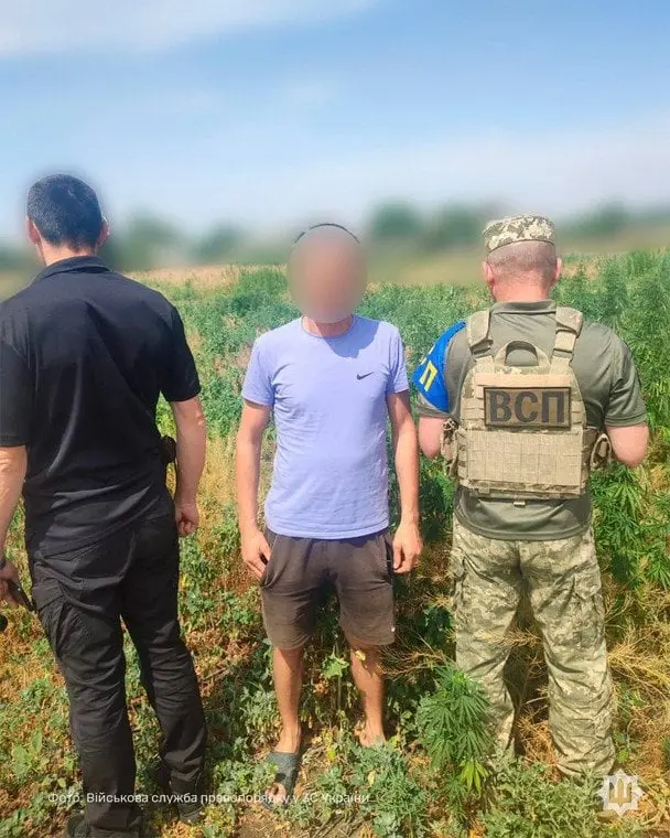 СЧЗівця, який два роки перебував "у бігах", затримали: що знайшли у нього вдома