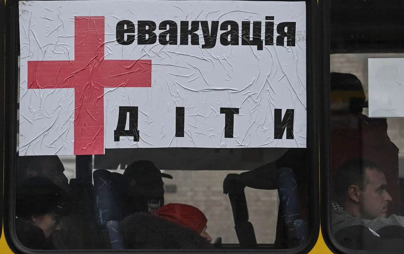"Говорити українською було ризиковано": з окупації врятували ще двох підлітків