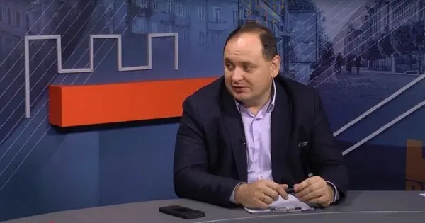 Департамент освіти рекомендував франківським педагогам дивитись ефіри Руслана Марцінківа
