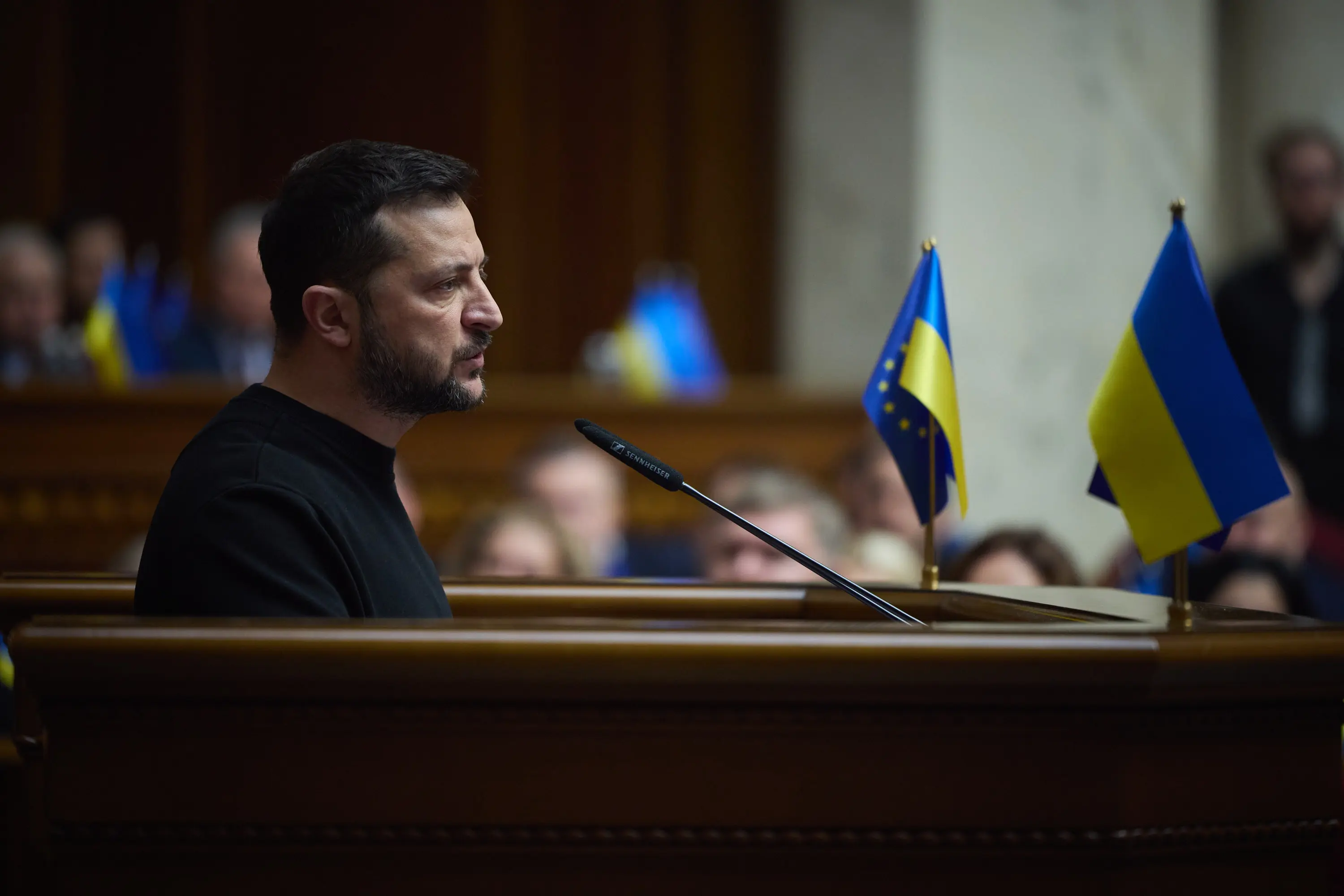 Украина может провести выборы, если будет достигнуто прекращение огня – Зеленский