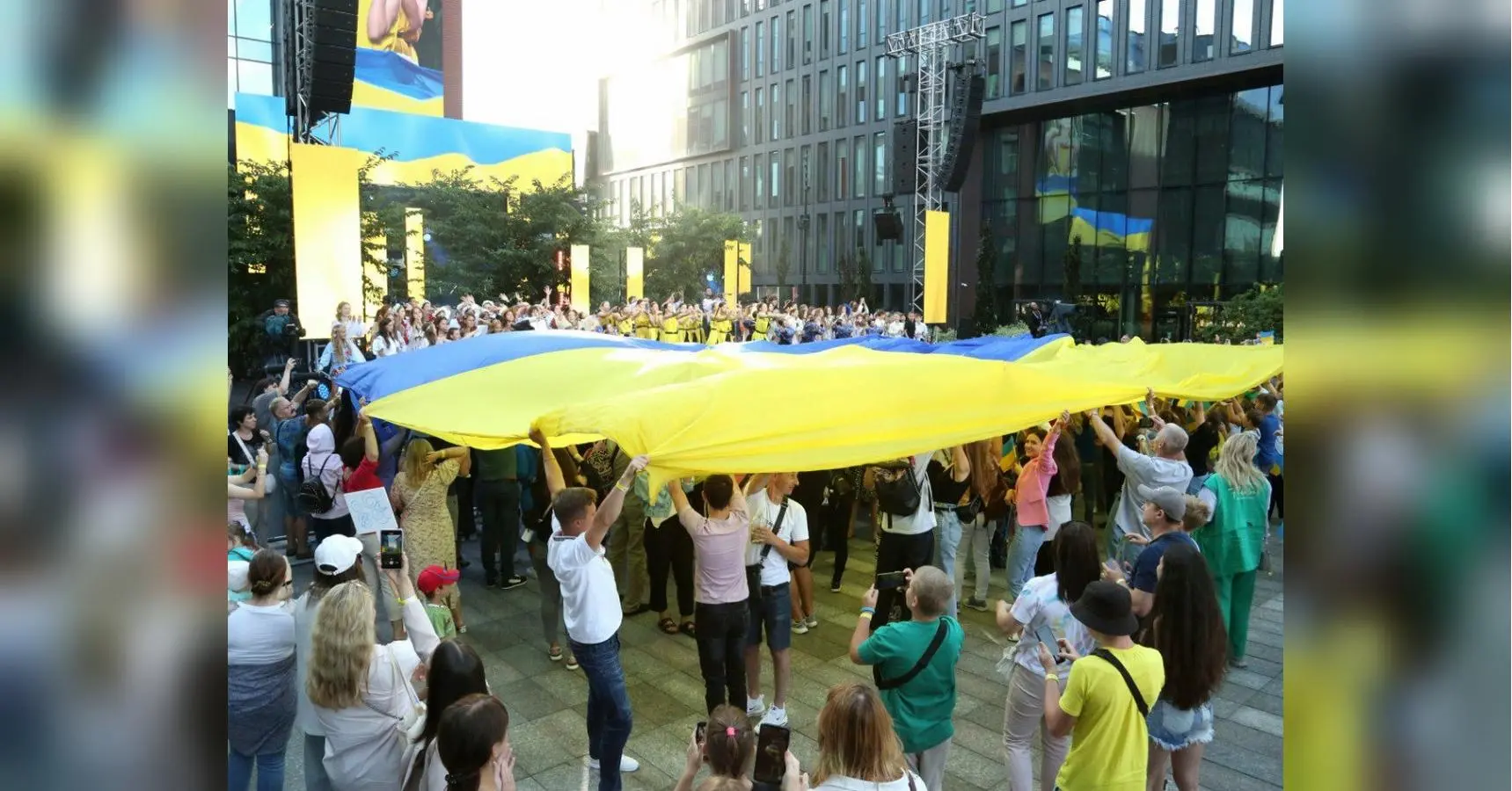 Open Air і з глядачами: де, коли та як потрапити на 2-й благодійний конкурс Dity. Help Music