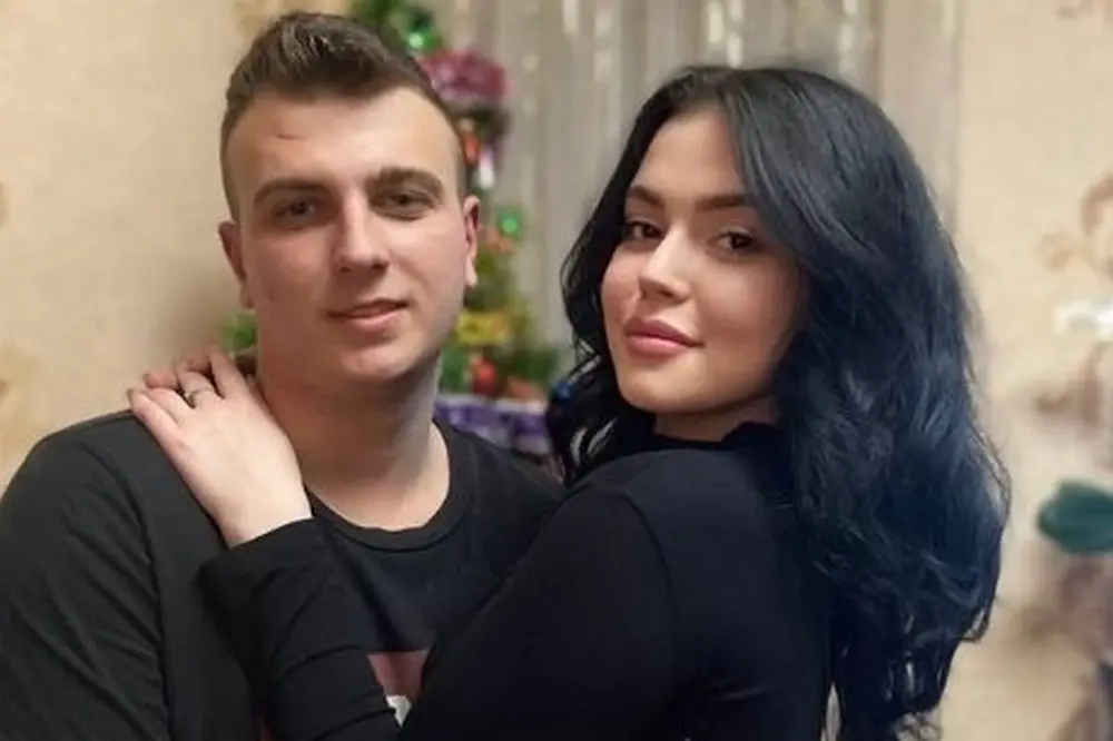 У Дніпрі борються за життя молодого подружжя з Нікополя, пораненого під час ворожого обстрілу