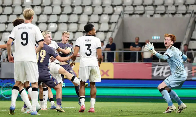 Евро U-19. Германия и Англия сыграли вничью 5:5 в драматичном матче
