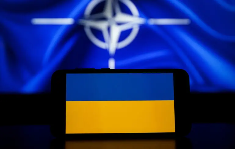 Україні пропонують гарантії безпеки за зразком статті 5 НАТО: що вона передбачає